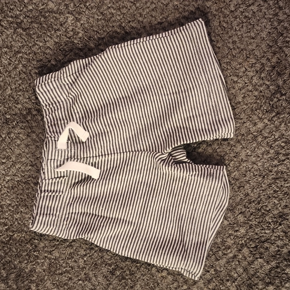Baby Short Set - Picture 3 of 5